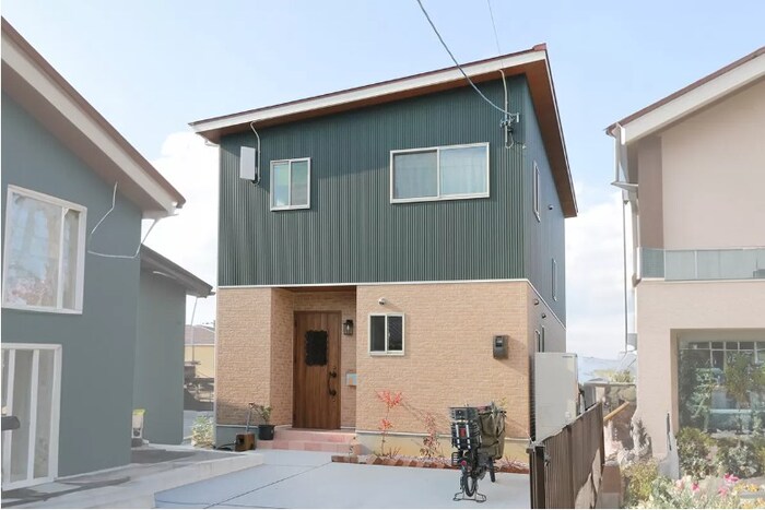 4ローコストながら高性能と遊び心を詰め込んだお家